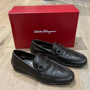 Classic Lorenzo brown leather Salvatore Ferragamo style .